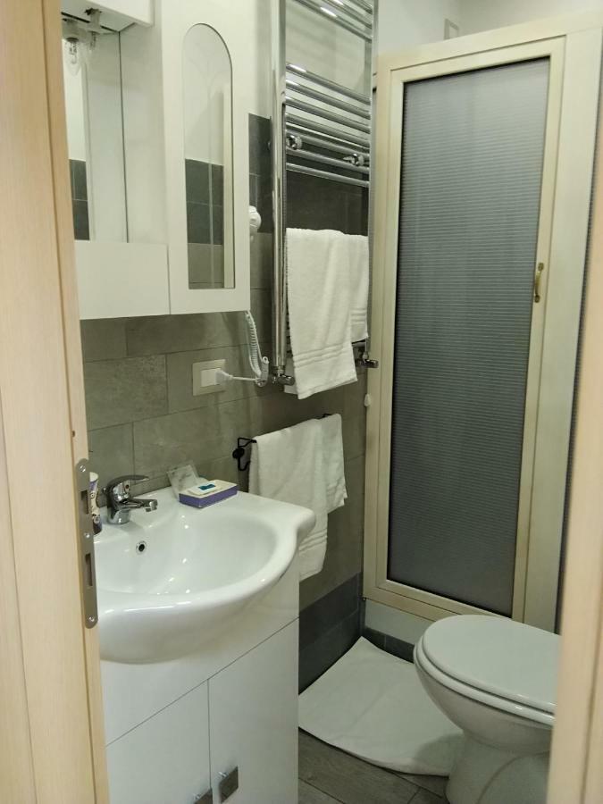 B&B Fratelli Nicoli Roma Exterior foto